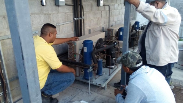 COMPONENTES DE LA CHAMA DE REFRIGERACI&Oacute;N 